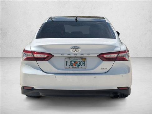 Used 2018 Toyota Camry XLE w/ Audio Package image 6