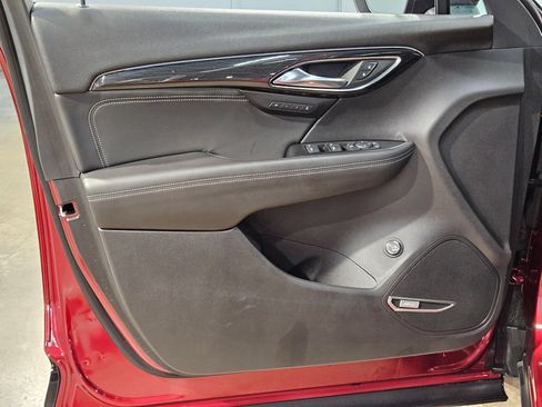 Used 2022 Buick Envision Essence w/ Technology Package II FWD image 20
