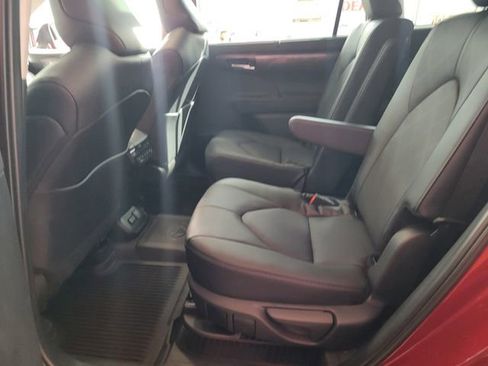 New 2026 Toyota Highlander Platinum AWD/4WD image 30
