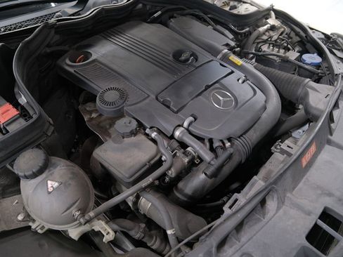 Used 2014 Mercedes-Benz C 250 Sedan image 63