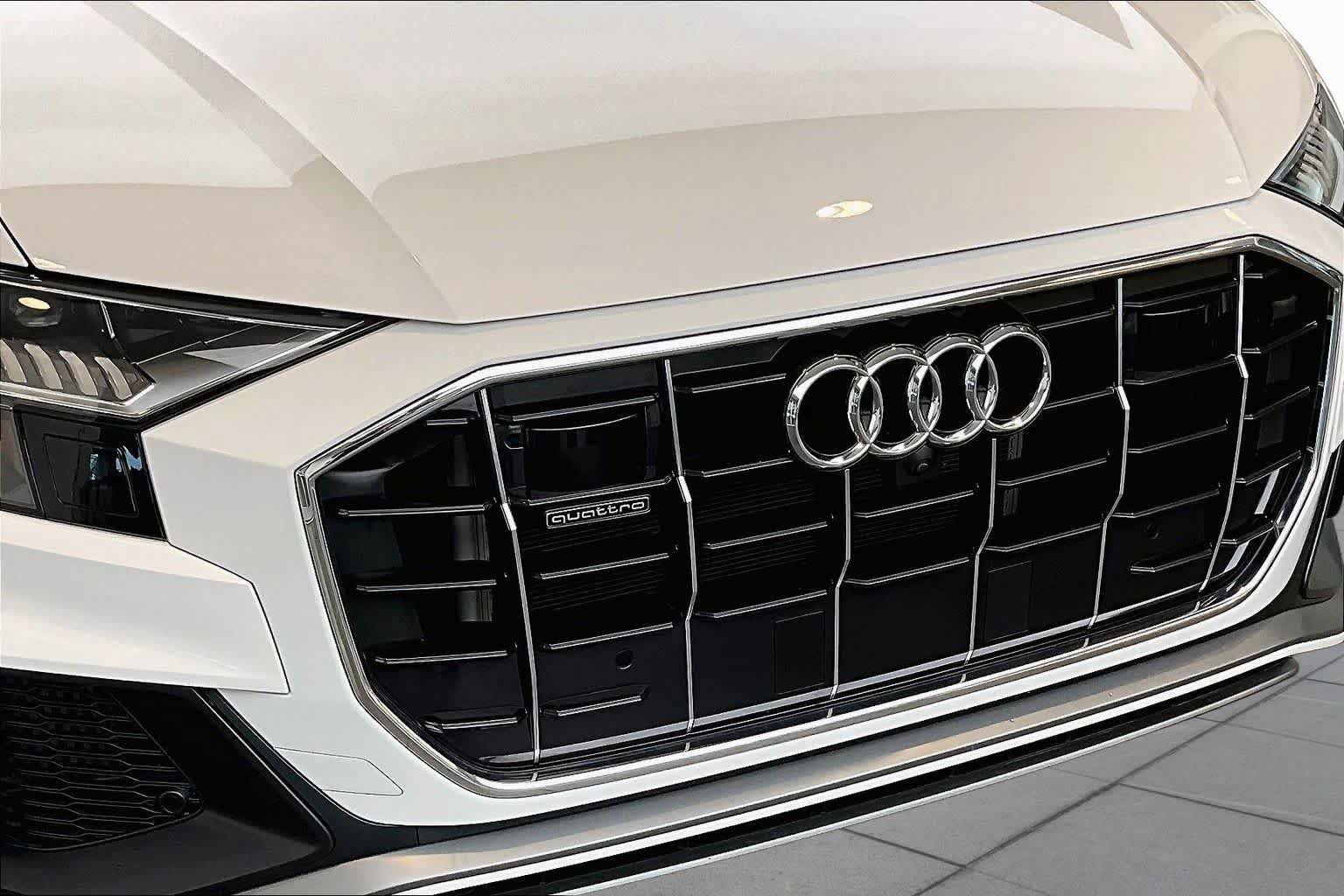 Used 2023 Audi Q8 Premium Plus AWD/4WD image 31