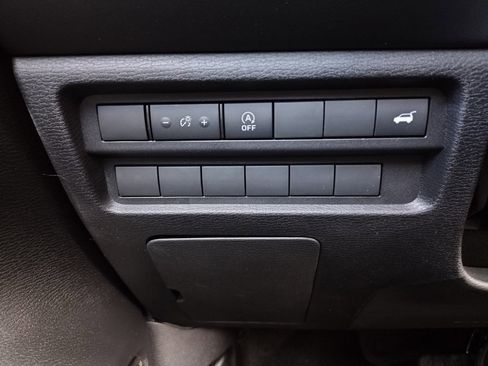 New 2026 Mitsubishi Outlander SE image 21