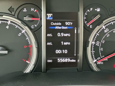 Used 2022 Toyota 4Runner Limited image 15