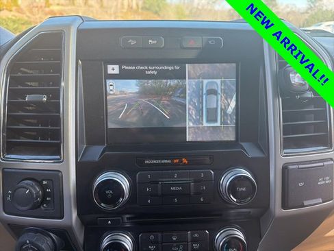 Used 2017 Ford F150 Lariat w/ Equipment Group 502A Luxury image 10