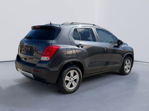 Used 2016 Chevrolet Trax LT image 3