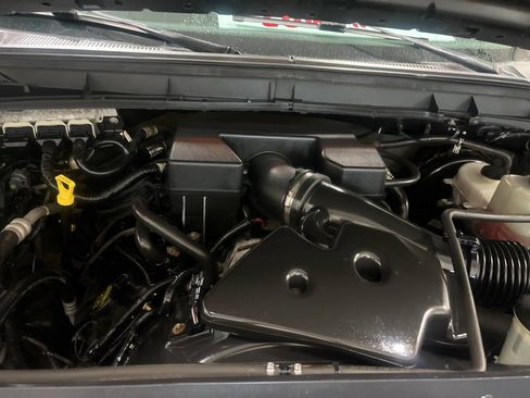 Used 2012 Ford F250 XL w/ PWR Equipment Group AWD/4WD image 33