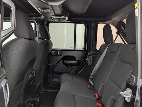 Used 2020 Jeep Wrangler Unlimited Sport image 17