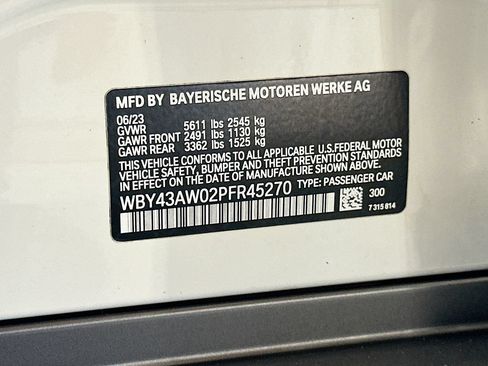 Used 2023 BMW i4 eDrive35 w/ Premium Package RWD image 33