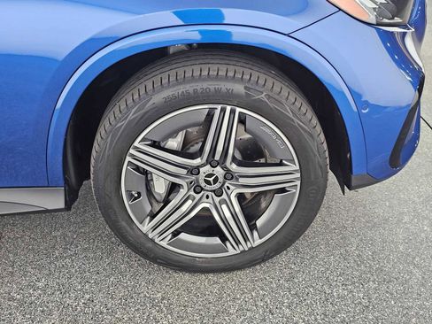 Used 2023 Mercedes-Benz GLC 300 image 9