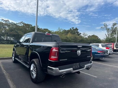 Used 2022 RAM 1500 Laramie AWD/4WD image 7