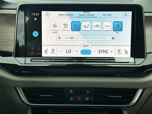 New 2026 Volkswagen Atlas SE image 19