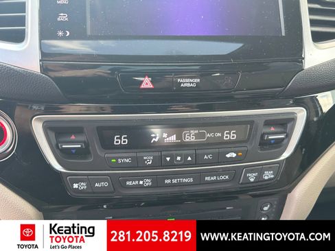 Used 2018 Honda Pilot Elite image 21