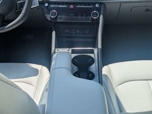 Used 2024 Hyundai Sonata Limited FWD image 18