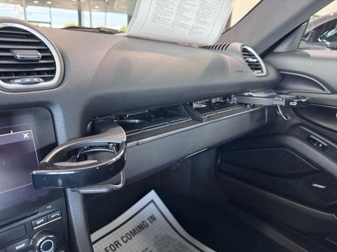 Used 2019 Porsche 718 Cayman image 27