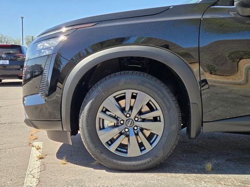 New 2026 Nissan Pathfinder SV w/ Cargo Package AWD/4WD image 5
