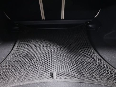 Certified 2025 Mercedes-Benz E 450 4MATIC Sedan image 52