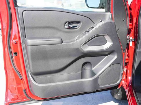 New 2026 Nissan Armada SL w/ Captain's Chari Seat Package RWD image 36