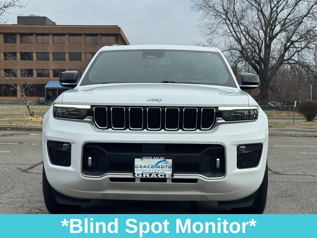 Used 2022 Jeep Grand Cherokee Overland w/ Luxury Tech Group IV AWD/4WD image 14