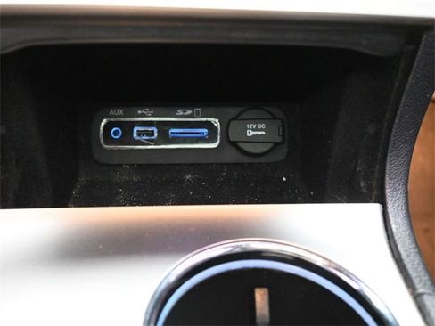 Used 2014 Jeep Grand Cherokee Overland w/ Advanced Technology Group image 34