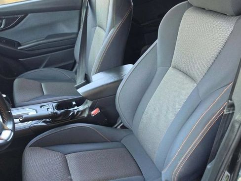 Used 2019 Subaru Crosstrek 2.0i Premium AWD/4WD image 4