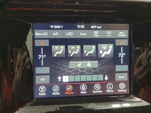 Used 2022 Dodge Durango GT image 27