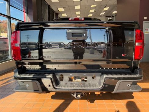Used 2022 Chevrolet Colorado Z71 w/ Safety Package AWD/4WD image 10