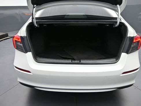 Used 2022 Honda Civic Touring image 22