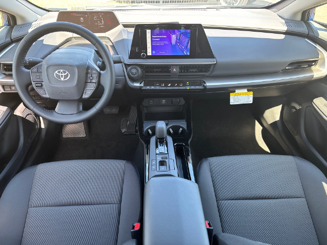 New 2027 Toyota Prius LE FWD image 20