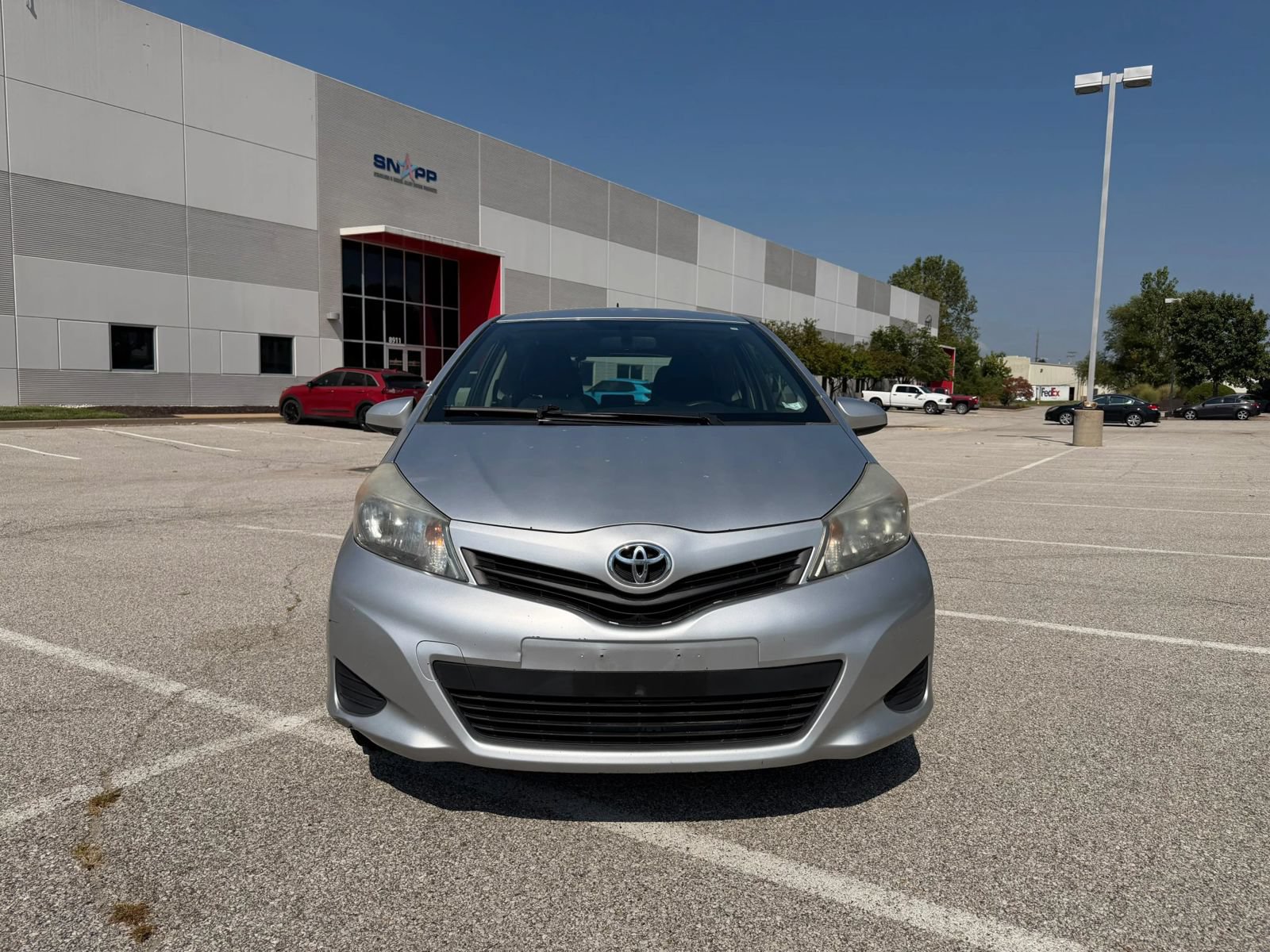 Used 2013 Toyota Yaris L FWD image 2