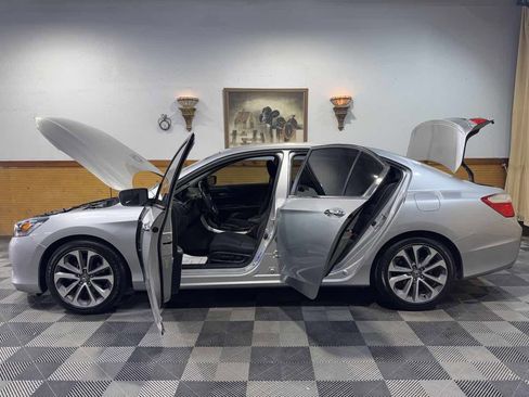Used 2014 Honda Accord Sport image 11