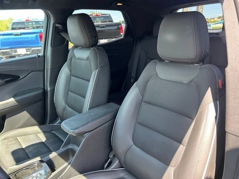 Used 2022 Chevrolet TrailBlazer RS w/ Sun and Liftgate Package AWD/4WD image 16