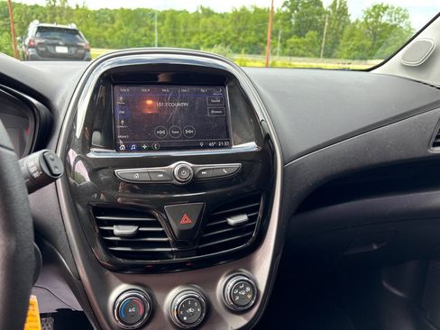 Used 2021 Chevrolet Spark LS FWD image 21