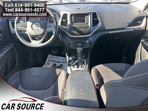 Used 2015 Jeep Cherokee Latitude image 14
