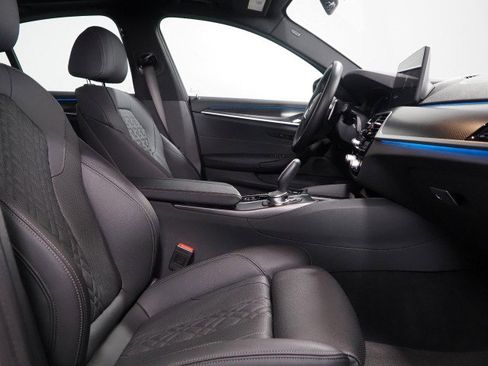 Used 2023 BMW 530e w/ M Sport Package RWD image 15