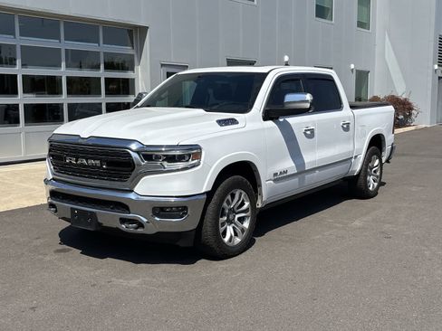 Used 2022 RAM 1500 Limited AWD/4WD image 1