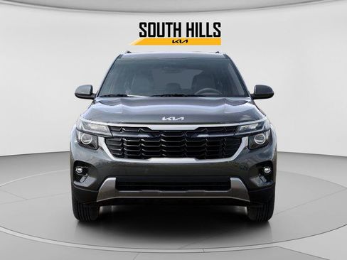 New 2026 Kia Seltos S AWD/4WD image 2