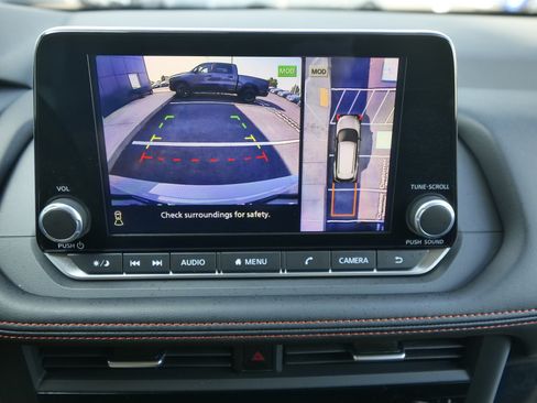 Certified 2026 Nissan Rogue SV AWD/4WD image 30