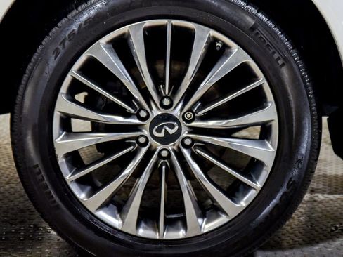 Used 2018 INFINITI QX80 2WD w/ Driver Assistance Package image 33