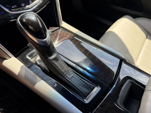 Used 2016 Cadillac XTS Luxury image 38