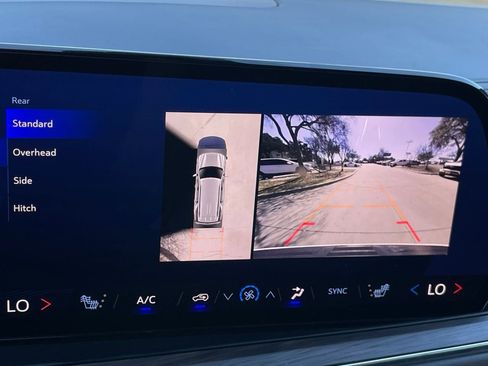 Certified 2025 Chevrolet Tahoe LT image 19