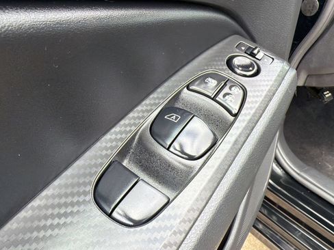 Used 2024 Nissan Altima 2.5 SV FWD image 27