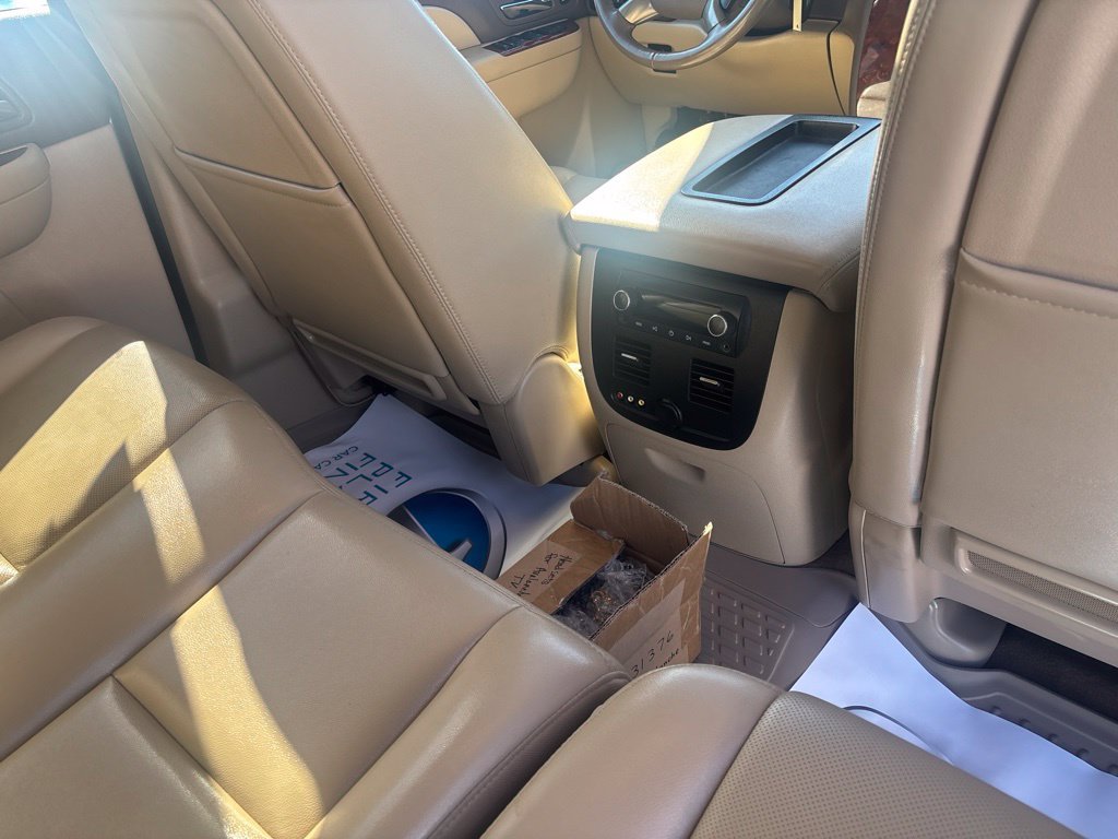 Used 2013 Chevrolet Avalanche LTZ AWD/4WD image 45