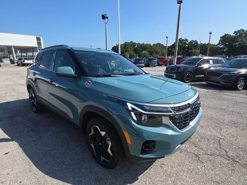 Used 2025 Kia Seltos EX w/ EX Sunroof Package AWD/4WD image 1