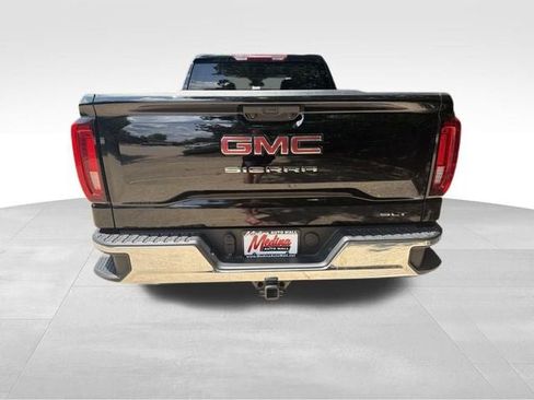 Used 2023 GMC Sierra 1500 SLT AWD/4WD image 6