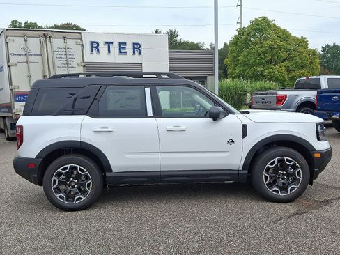 New 2025 Ford Bronco Sport Outer Banks w/ Outer Banks Tech Package+ image 31