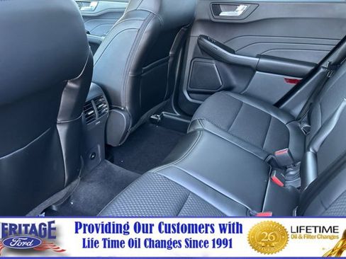 New 2025 Ford Escape SE w/ Class II Trailer Tow Package image 12