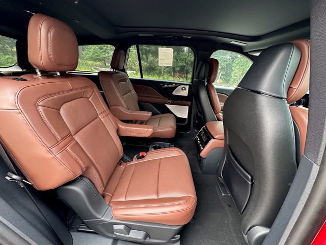 New 2026 Lincoln Aviator Reserve AWD/4WD image 25