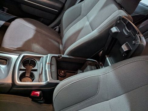 Used 2015 Dodge Charger R/T image 38