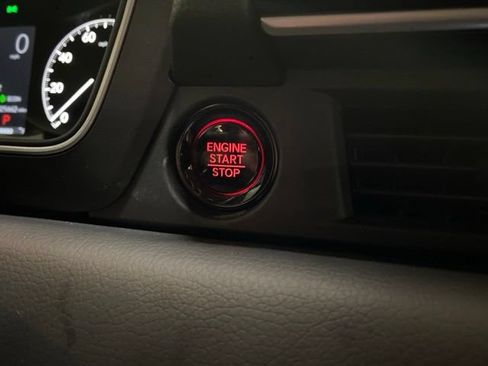Used 2025 Honda Pilot EX-L image 42