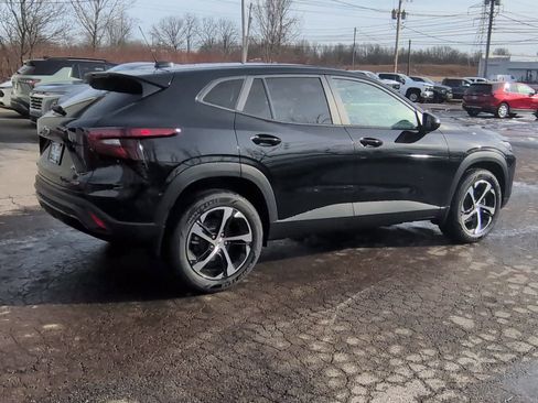 New 2026 Chevrolet Trax RS w/ Sunroof Package image 67